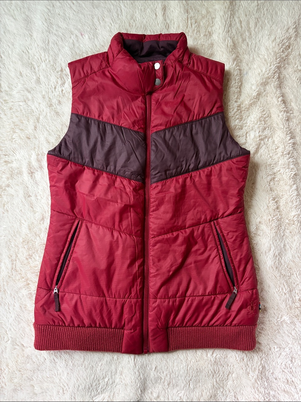 Smartwool Women’s Quilted Sleeveless Puffer Vest - Red with Dark Accent
